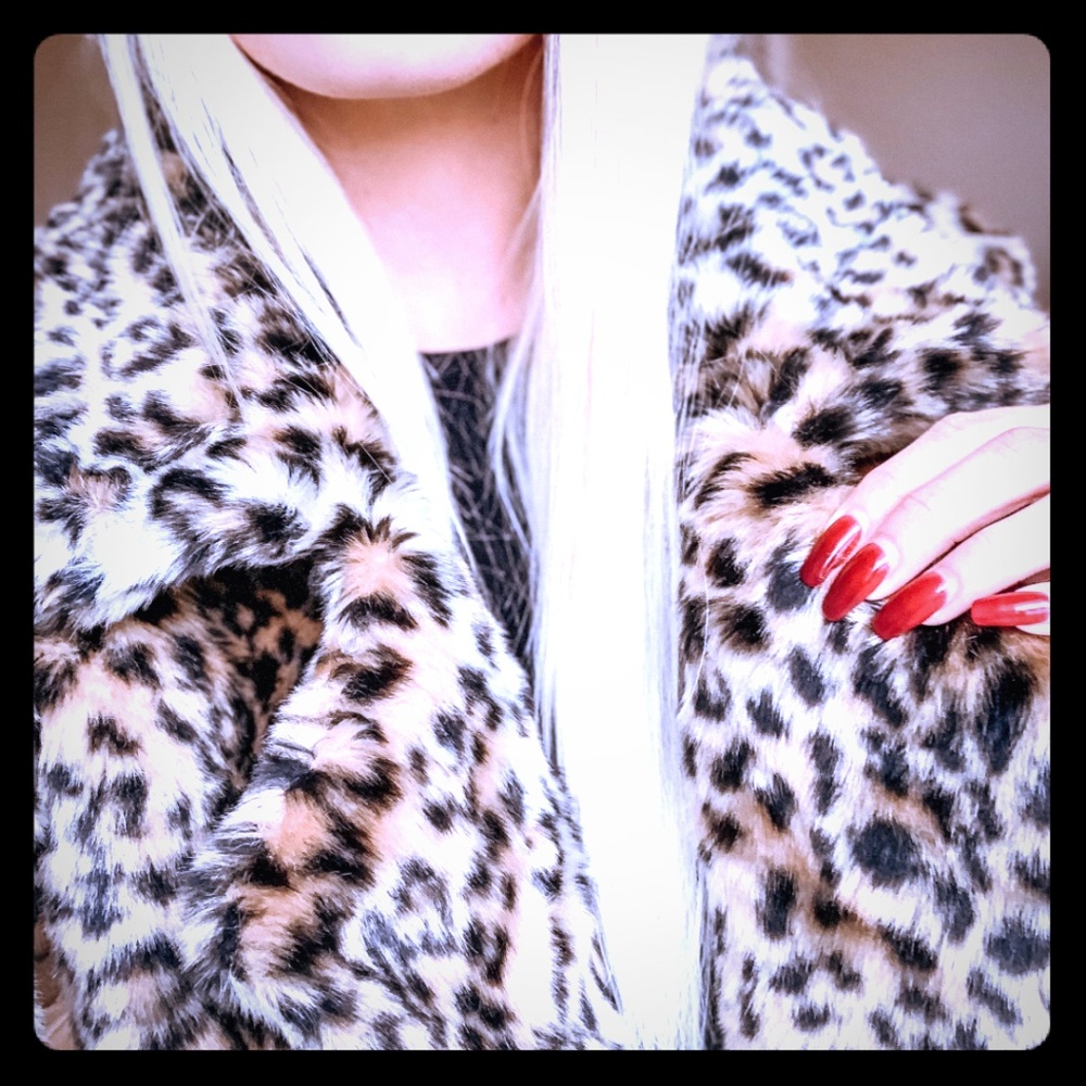 Womens Soft Leopard Print Coat